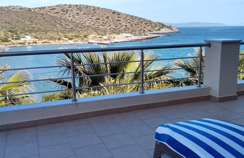 Pefki Apartment | Beachfront Suites, Tholos Bay Suites, Kavousi, Ierapetras