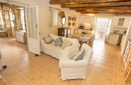 Enoria Villa | Beautiful Family Villa With Heated Swimming Pool And Stunning Sea/Mountain View