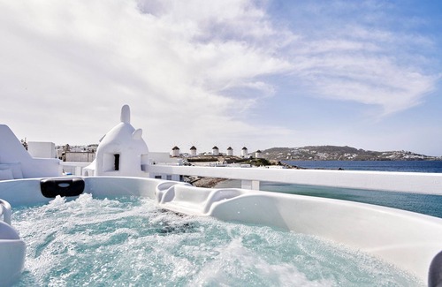 Little Venice Villa | Beautiful Mykonos Suite | Breathtaking Sea Views and Outdoor Jacuzzi | Mykonos