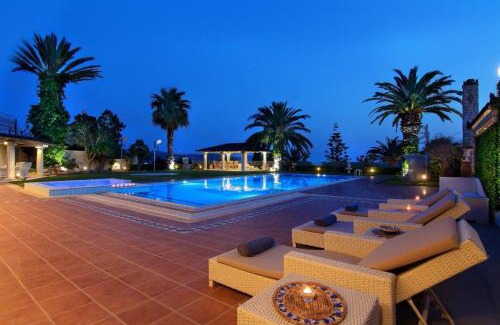 Anavyssos Villa | Black Diamond Luxury Villa Anavyssos in Athens