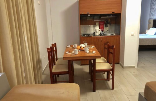 Ixia Apartment | Caravel Apartment Hotel