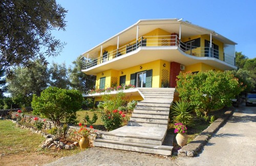 Lefkada Apartment | Cerca Del Cielo