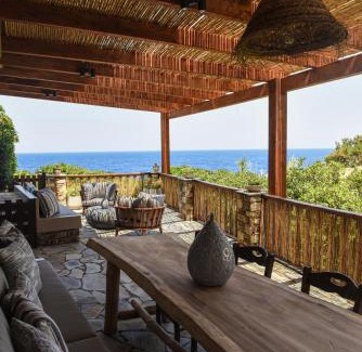 Armenistis Apartment | Charming House in Armentistis, Ikaria