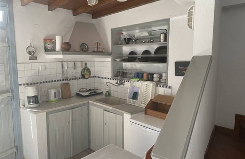 Skopelos House | charming & traditional in the old car-free part of town