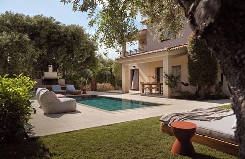 Akrotiri Villa | Cielo villas, villa Marietta, an authentic mediterranean living