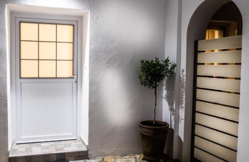 Naousa House | Colors In Naousa - House for 6 people IN the city of Naousa Paros