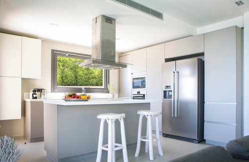 Leivathos Villa | Contemporary Seafront Villa, A/C, Private Pool, Steam Room, Sauna, Gym, Amazing Views - Near Spartia