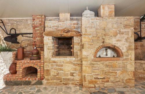 Orne Villa | Dafni Villa a place to visit