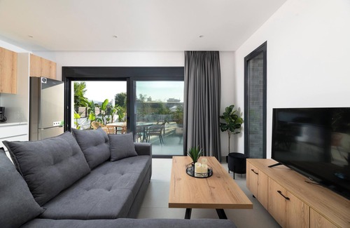 Petaloudes Apartment | Davlakos Apartment Rea 2 | Ground Floor