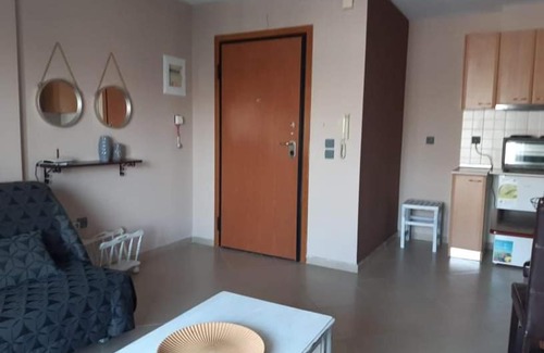 Thessaloniki Apartment | Eclectic Apartment, free parking