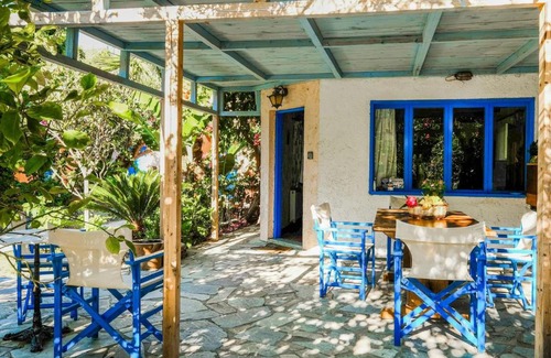 Kantanos-Selino House | Elegant Holiday Home in Palaiochora near the Beach