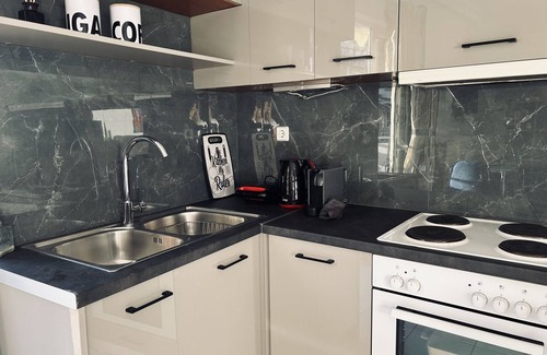 Peiraiki Apartment | Ella Suite Piraeus Stylish St, Balcony & Sea View