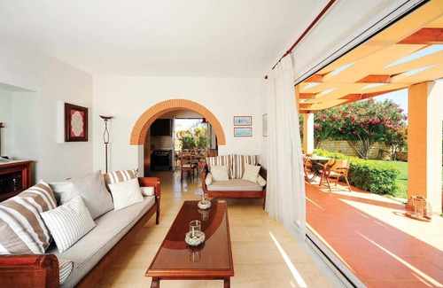 Prinos Villa | Elya