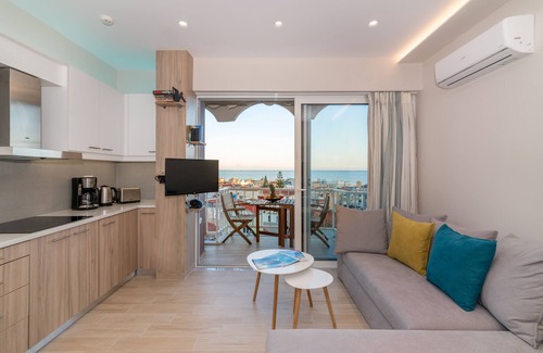 Zakynthos Town Apartment | 'Eolia Apartment' - Sea & City View Central Apt
