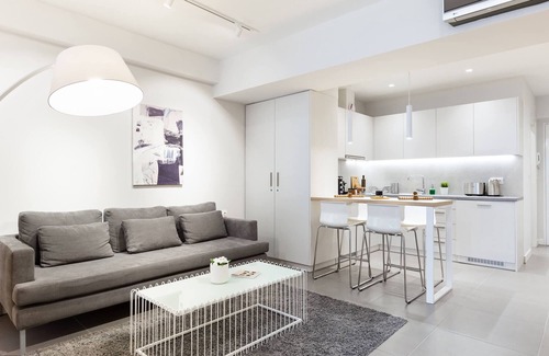 Athens City Centre Apartment | Ermou str. Elegant 1BD Apartment - White