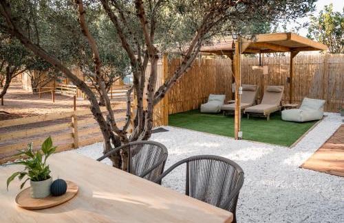 Limeniskos Other | Falasarna Caravans