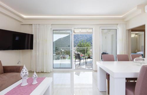 Vlichada Villa | Family Villa Basilicata Gloria with Private Pool, bbq & Kid's Play Area