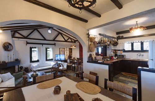 Nea Styra Villa | Farm Villa Dova