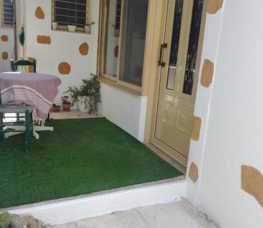 Kontos Apartment | Fay's House