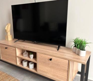 Agrinio Apartment | Feels Like Home 2 - Agrinio Suites