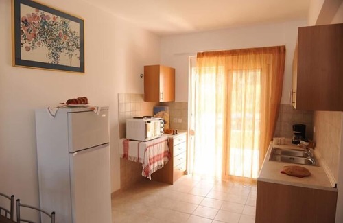 Gennadi House | Gennadi Gardens