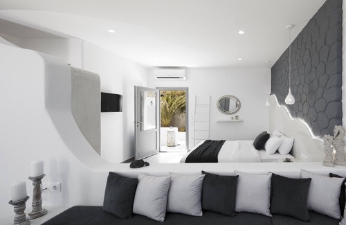 Imerovigli House | Golden East Hotel