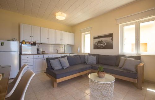 Kokinos Pirgos Apartment | Golden Sun Apartments