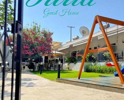 Volvi House | Guest House Julia