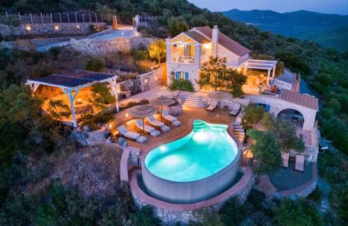 Evgiros Villa | Heliopetra Luxury Villa Lefkas