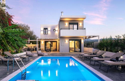 Prinos House | Holiday house Angeliana Kriti for 1 - 10 persons with 4 bedrooms - Holiday house