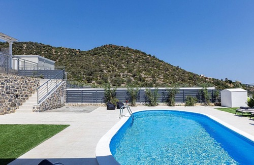 Vlichada House | Holiday house Roumeli for 1 - 9 persons with 4 bedrooms - Holiday house