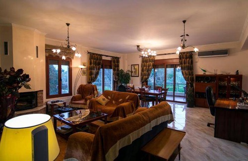 Salamis House | House ∙ 4 bedrooms ∙ 8 guests