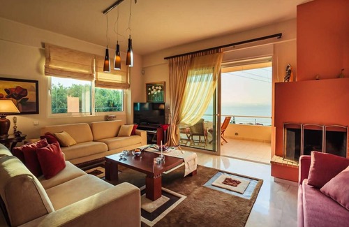 Mikri Mantineia House | House ∙ 4 bedrooms ∙ 9 guests