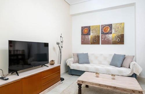 Akovitika Apartment | Joan's apartment