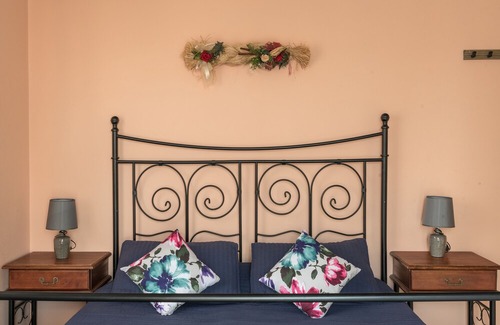 Mouzaki Hotel | Kalielaia
