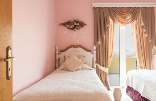 Mouzaki Hotel | Kalielaia