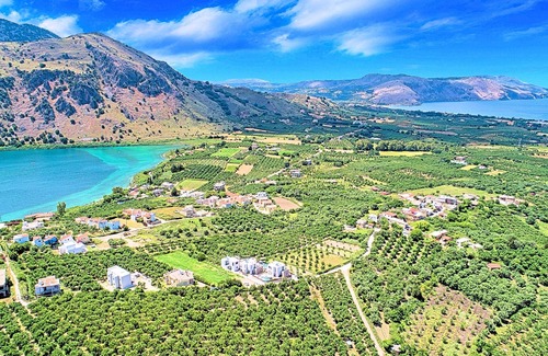 Paralia Kourna Villa | Kavros Pleasure Villa Heated Pool