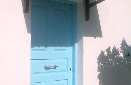 Kefalas Villa | Kefalas nr Almyrida detached sea view cottage