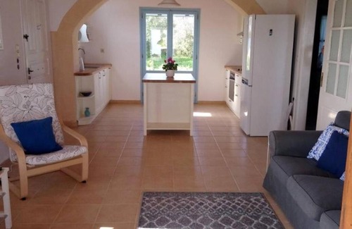 Kefalas Villa | Kefalas nr Almyrida detached sea view cottage