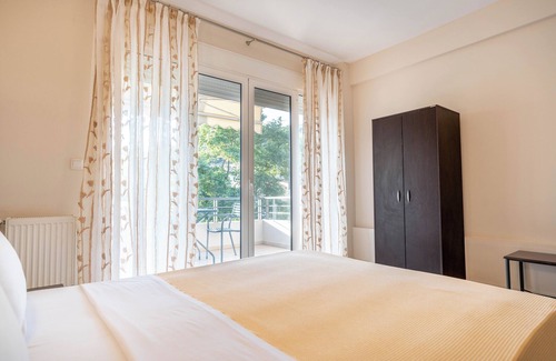 Nea Peramos Hotel | Kipos Resort