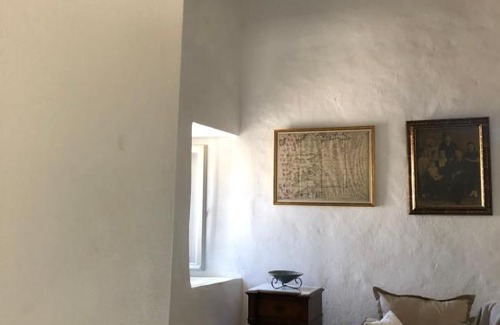 Psara House | Kotrozena Home