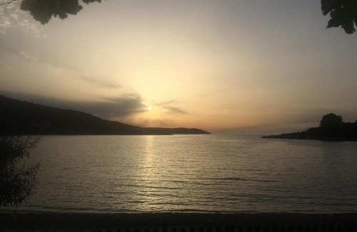 Kassiopi Apartment | La Casa Del Postino
