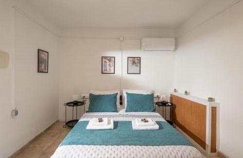 Pemonia House | liofito village house