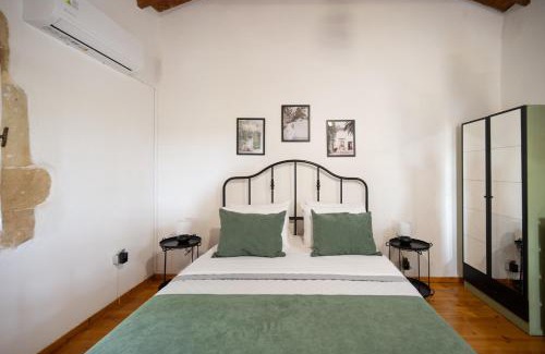 Pemonia House | liofito village house