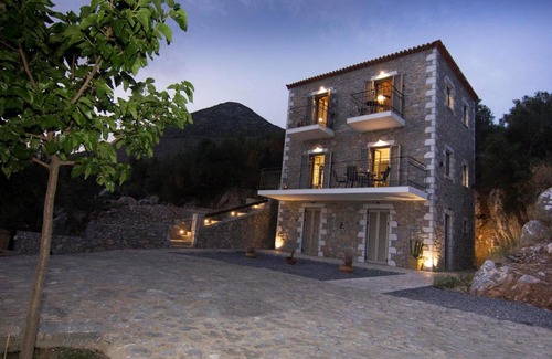 Thalames Apartment | Lithorama Mani Residence - 2 Floor