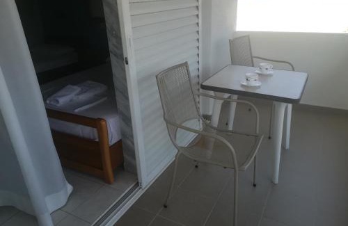 Kallithea Apartment | Loginos Studios