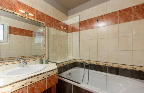 Thasos Town Apartment | Louloudis Apartments Complex