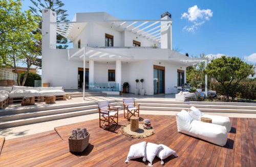 Ixia Villa | Love White Villa