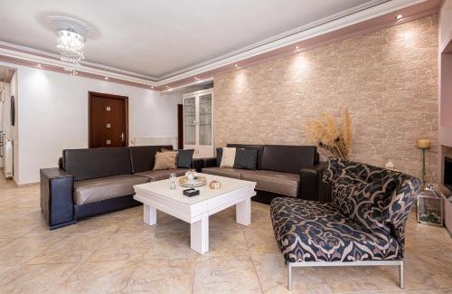 Nea Moudania Apartment | M&S Luxury Home