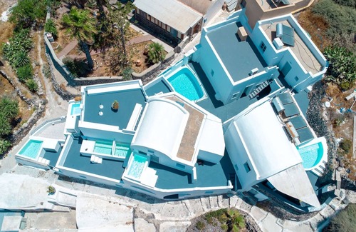 Finikia Villa | Magical Santorini Villa | Family Villa | 1 Bedroom | Access to Outdoor Pool &.